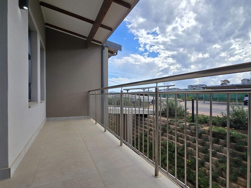 Spacious North-Facing Apartment in Hartland Retirement Village - Photo 8