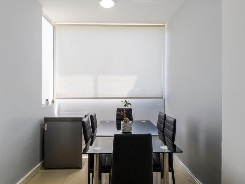 Modern and secure - Photo 9