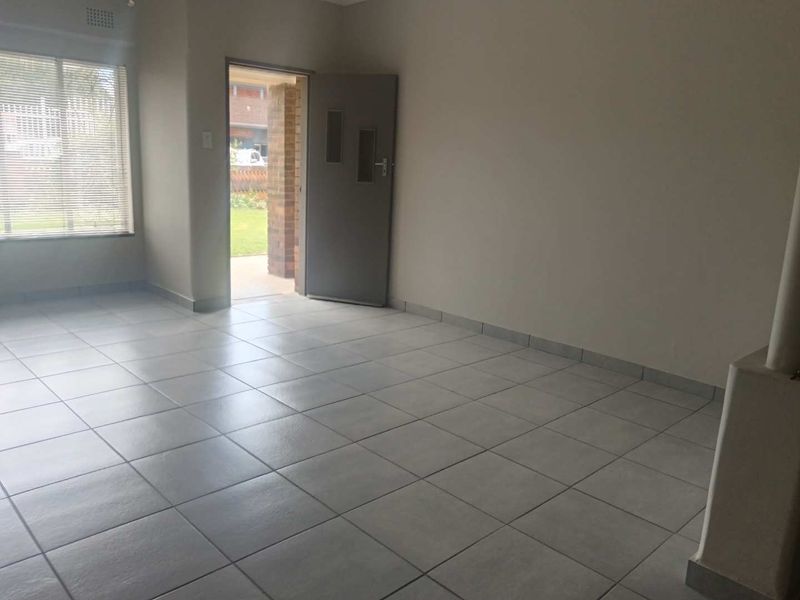 Single Storey Conventional - Photo 4