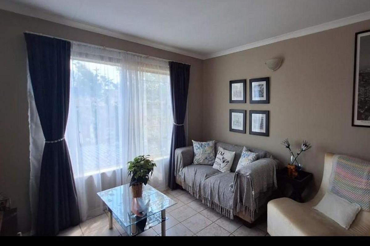 Priced to sell property - Photo 5