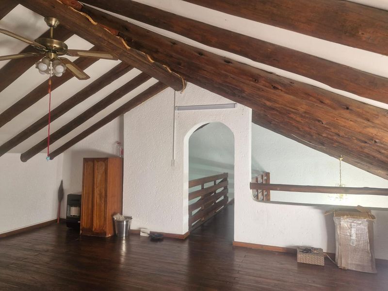 3 Bedroom Apartment with huge loft - Photo 7