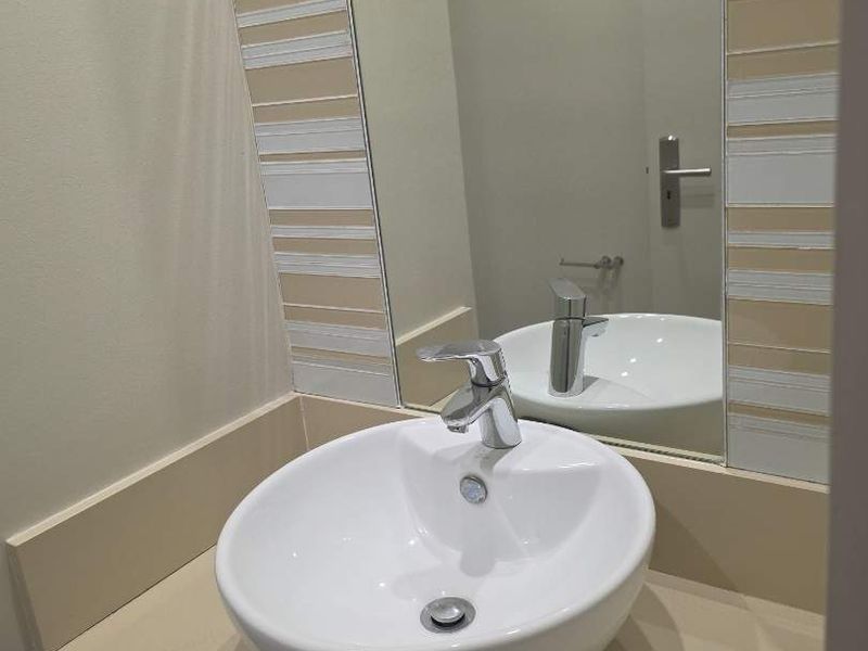 STUPENDOUS 2 BED ULTRA MODERN APARTMENT IN ROSEBANK - Photo 10