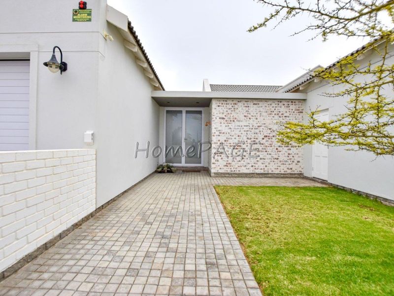 Ext 20, Swakopmund:  Contemporary BEAUTY is for Sale - Photo 2