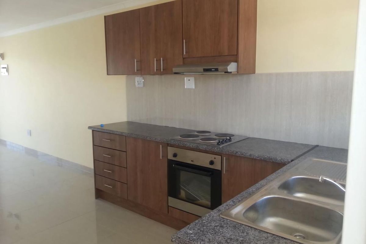 2 BEDROOM APARTMENT FOR SALE IN OTJOMUISE – WINDHOEK Modern, neat and spacious 78 m2 apartment situated on the 3rd floor of a secure complex in Otjomuise. - Photo 5