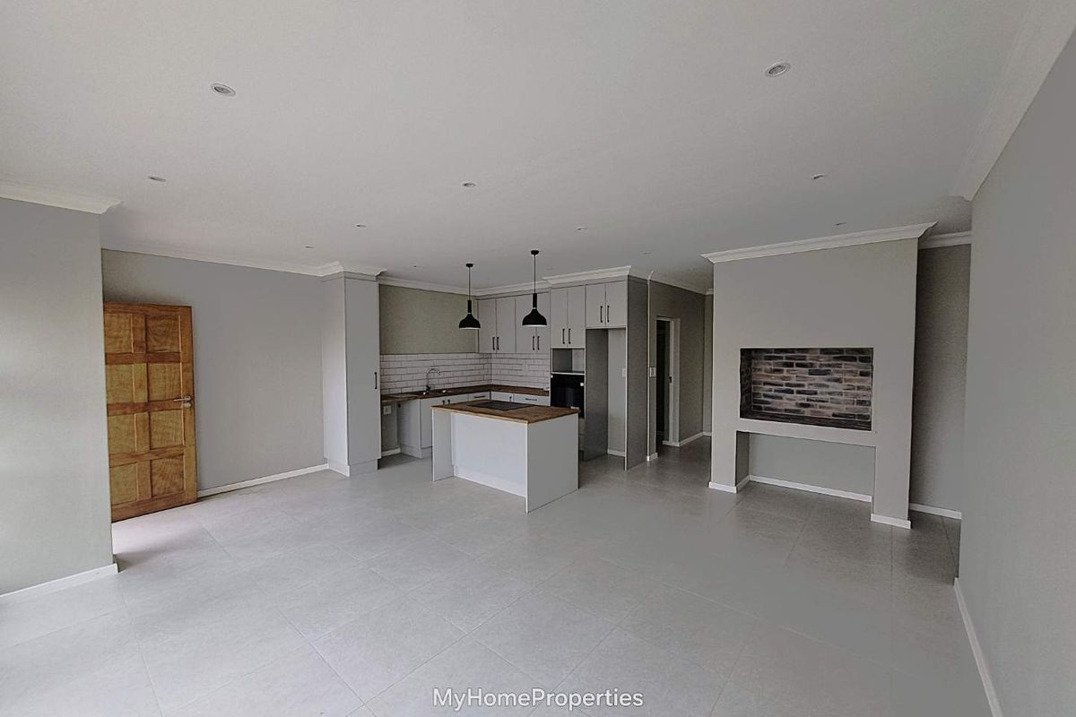 3 Bedroom Townhouse for Sale, Ext 23 Swakopmund | 3 Schlafzimmer Townhaus zu Verkaufen, Swakopmund, Namibia - Photo 2