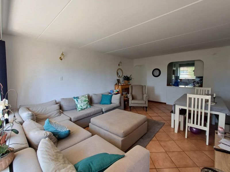 2 bedroom apartment in safe complex - Photo 7