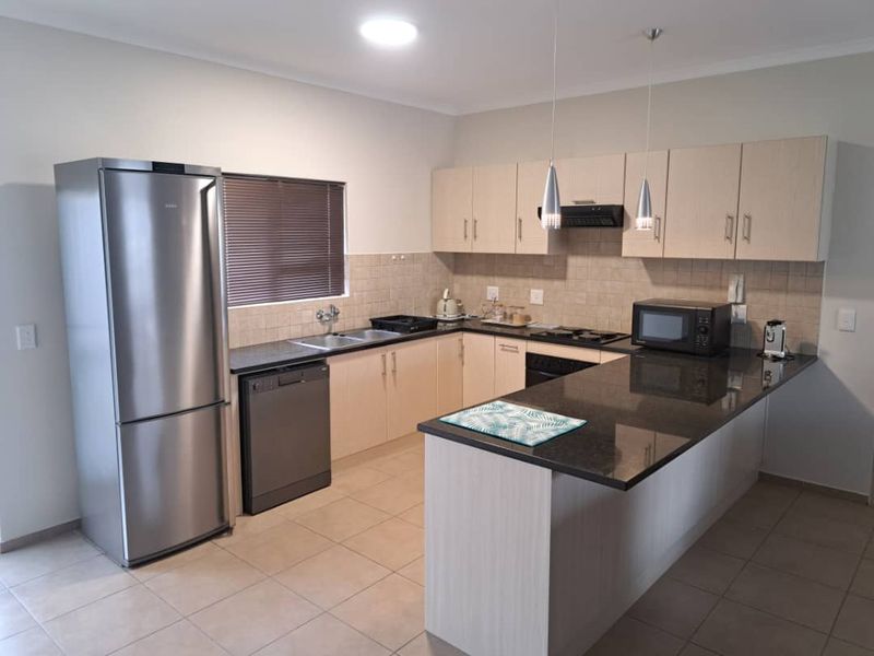 Furnished flat in meersig to Let - Photo 2