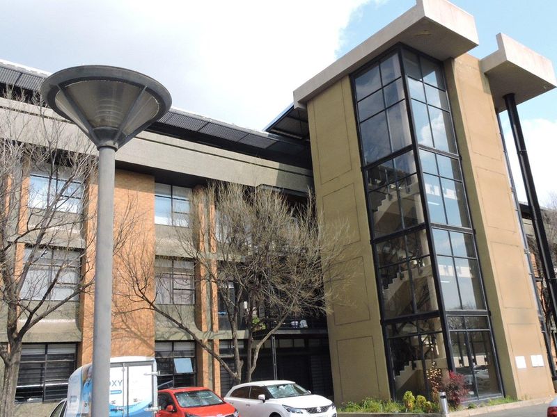 Executive Office Suite in Rivonia, Sandton - Photo 2