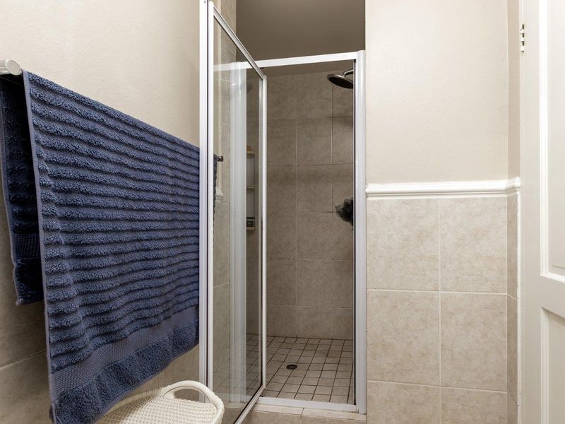 3 Bedroom Apartment / Flat for Sale in Dainfern - Photo 10