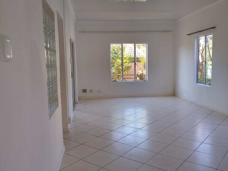 Modern Ground-Floor Luxury at The Bridles - Photo 4