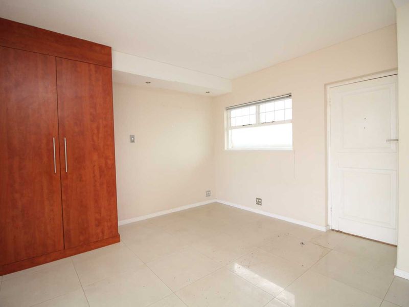 0.5 Bedroom Apartment - Sea Point - Photo 6