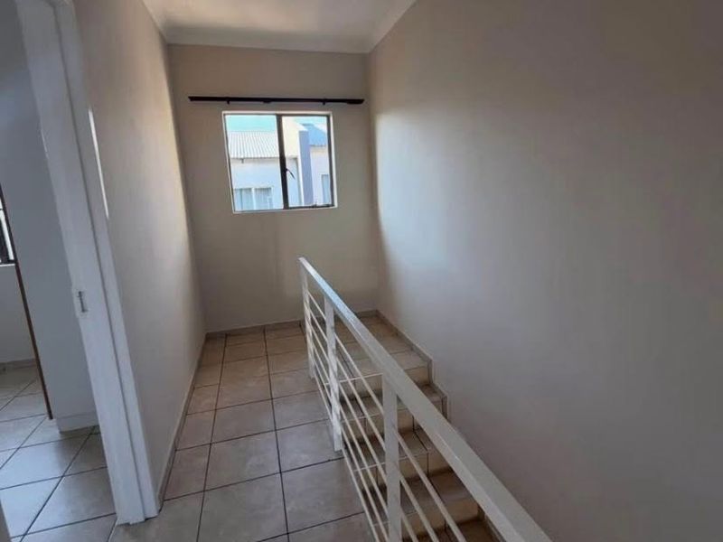 Lantana Court Gem: 2 Bedroom Townhouse at a Great Price - Photo 8