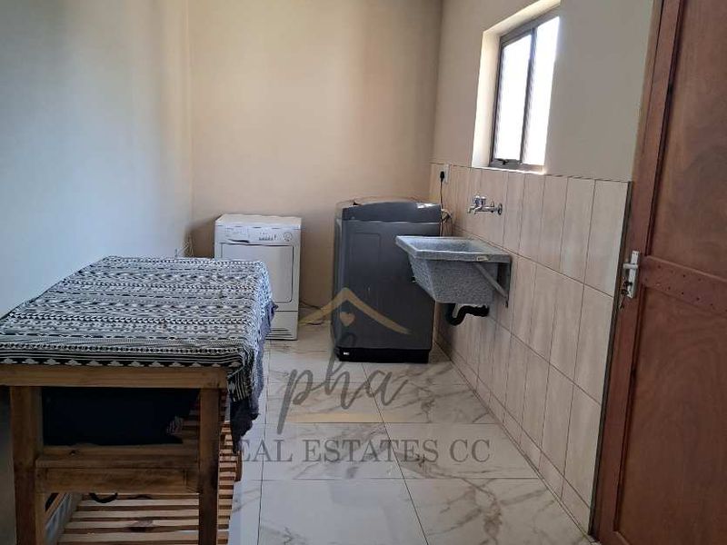 Spacious 4 bedr Family home situated near the lagoon in Meersig, Walvis Bay selling for N$2 615 000.00 - Photo 9