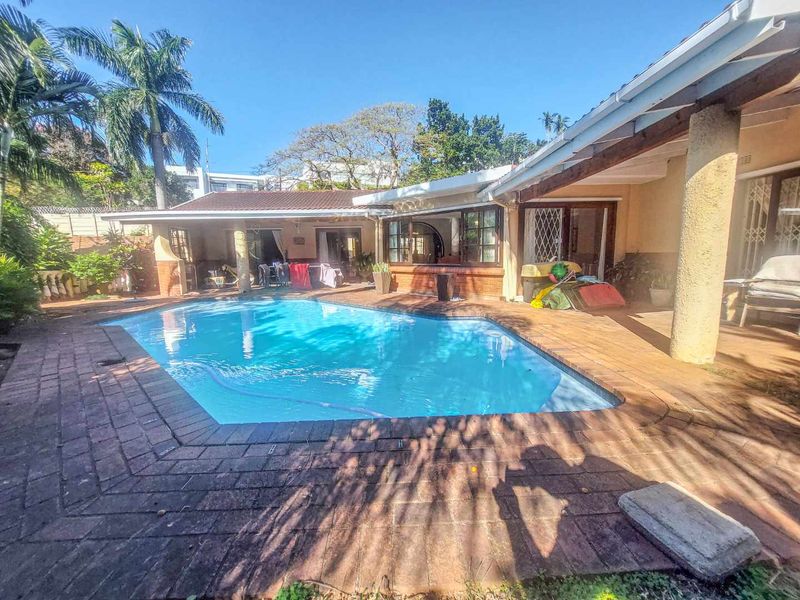 Expansive 4 bedroom home in prime Glen Hills! - Photo 2