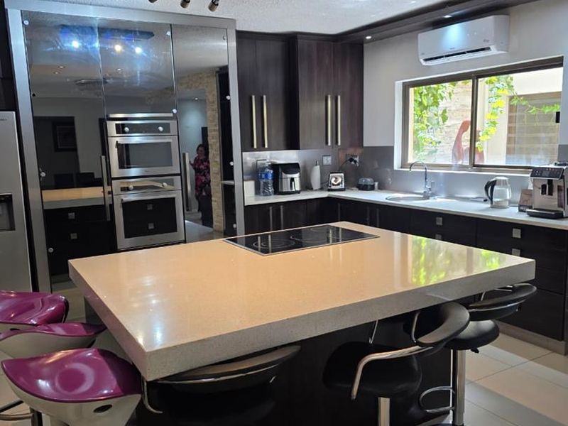 Beautiful unit for sale at Windhoek Golf Estate - Photo 3