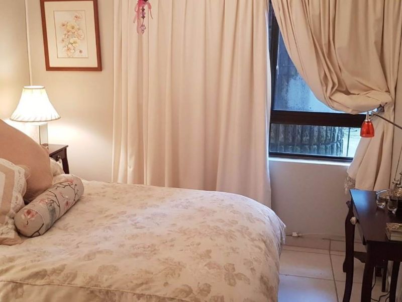 Elegance & Class! - Photo 8