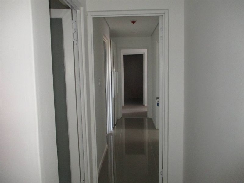 To Let: Fully furnished 2 Bedroom Apartment (Freedom Plaza) - Photo 7