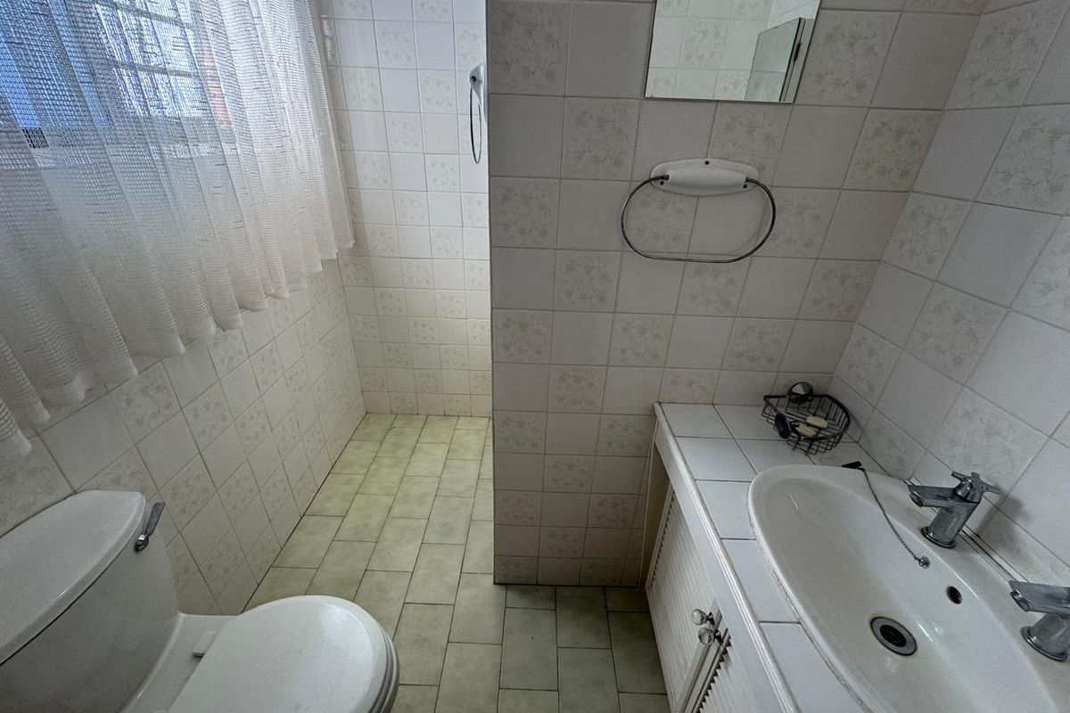 Two bedroom Townhouse in Memorial Road Area - Photo 5