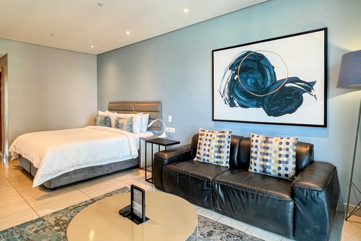 STUDIO APARTMENT - Photo 2