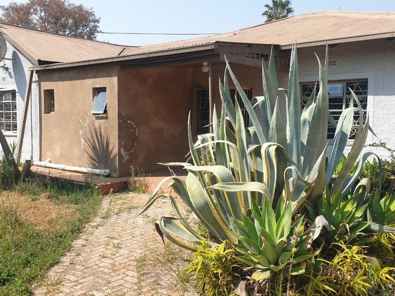 Ideal Location Developer's Dream - Photo 2