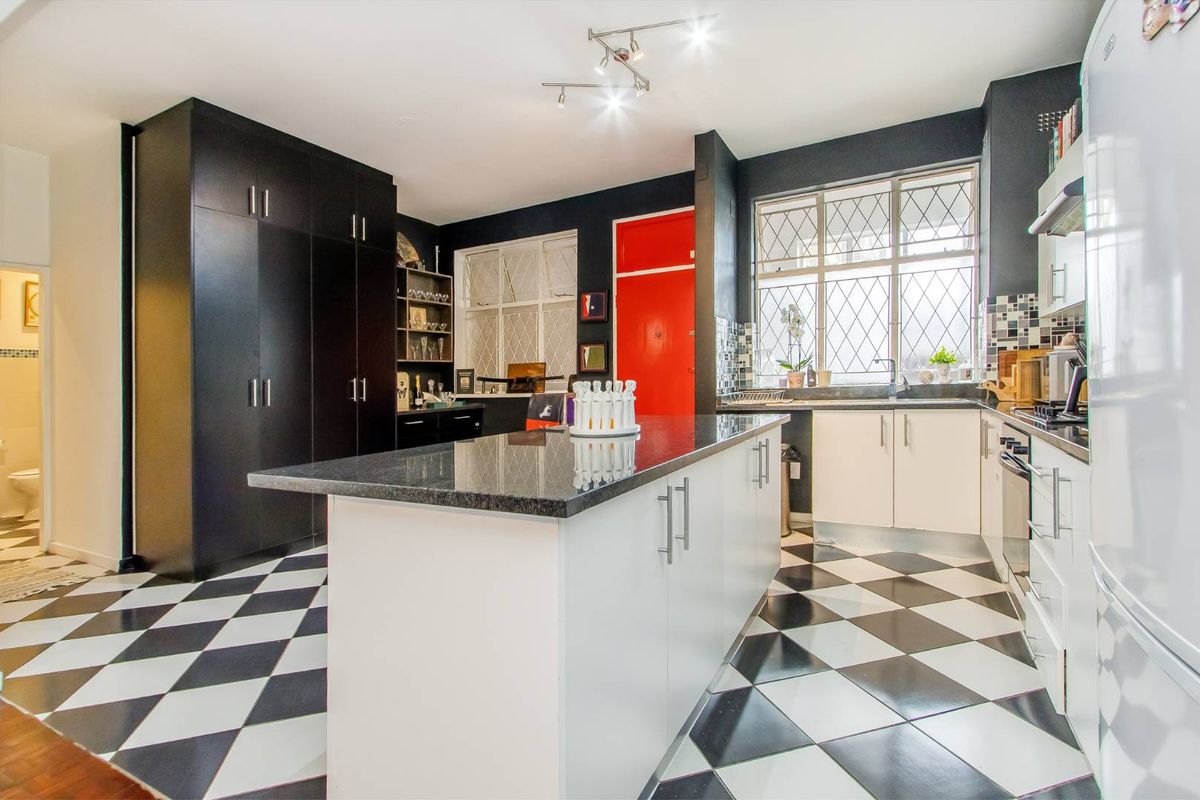 1 Bedroom Apartment in Killarney - Photo 3