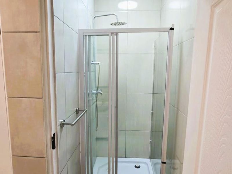 Room to rent at 159 Voortrekker Road - Photo 7