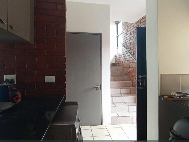 Stunning 2 bedroom in San Ridge Village - Photo 4