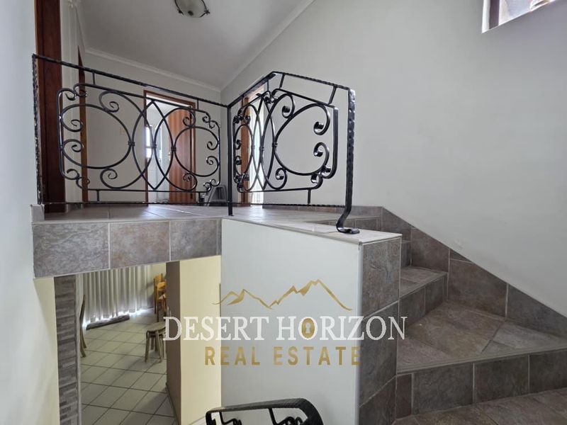 Swakomund , Central | 4 Bedroom Townhouse For Sale - Photo 5