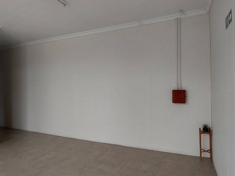 Office space to let central town - Photo 7