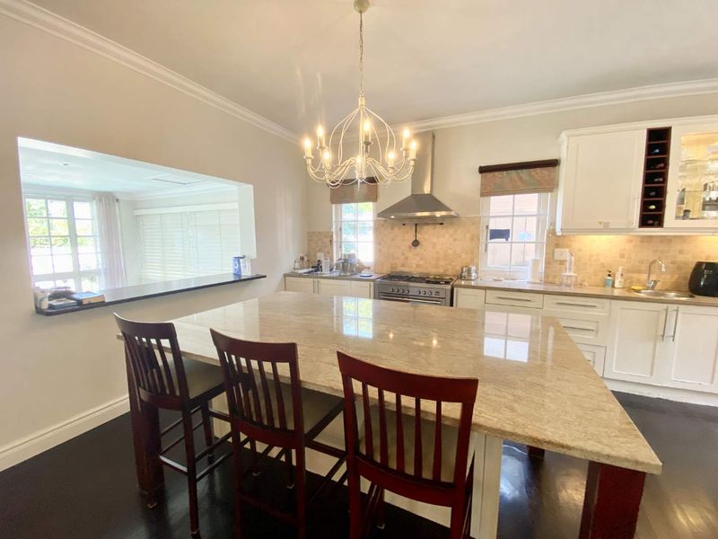 Hendra Estates - Gorgeous Family Home For Rent In Durban North! - Photo 4