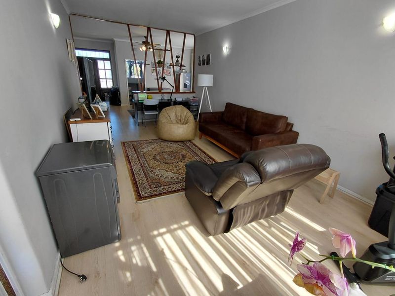 Modern Family Apartment for Rent - Photo 2