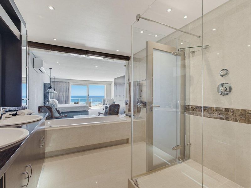 Ultra-Luxury Camps Bay Residence  - Walk to Glen Beach - Photo 7