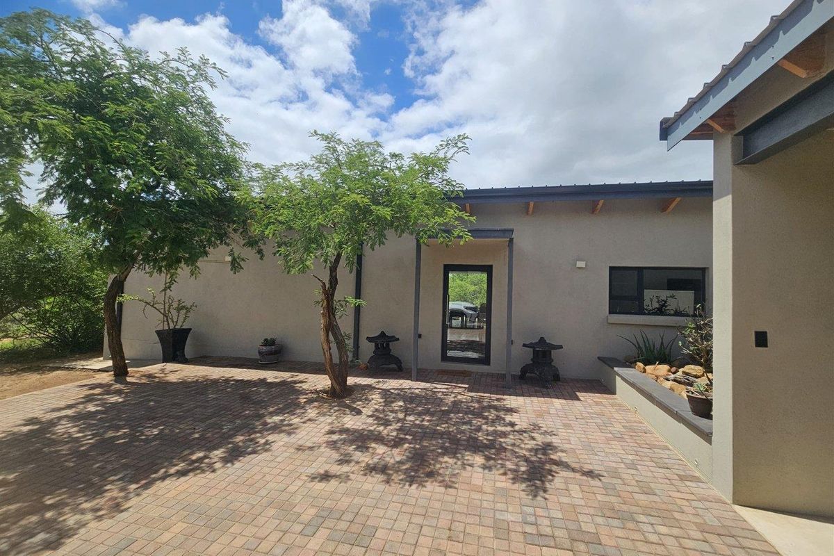 Bush Home to rent in Zandspruit Bush & Aero Estate, Hoedspruit - Photo 5