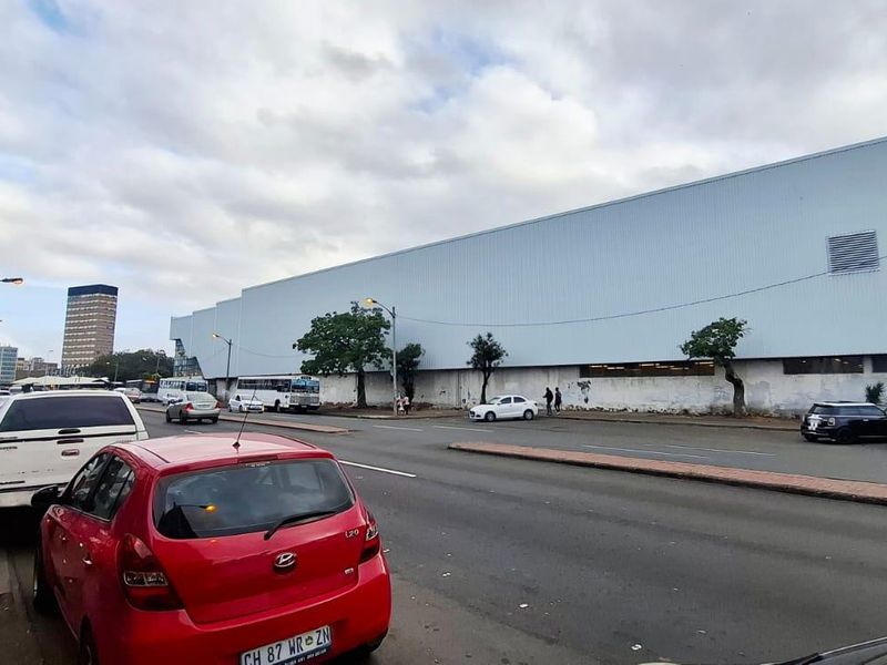 Prime Umgeni Rd Shop for Lease – Perfect for Retail or Workshop! - Photo 7