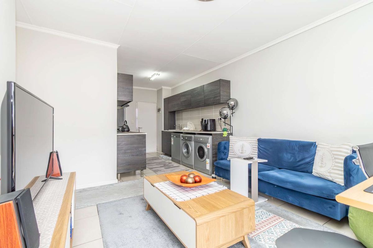 Immaculate condition and neat! - Photo 5