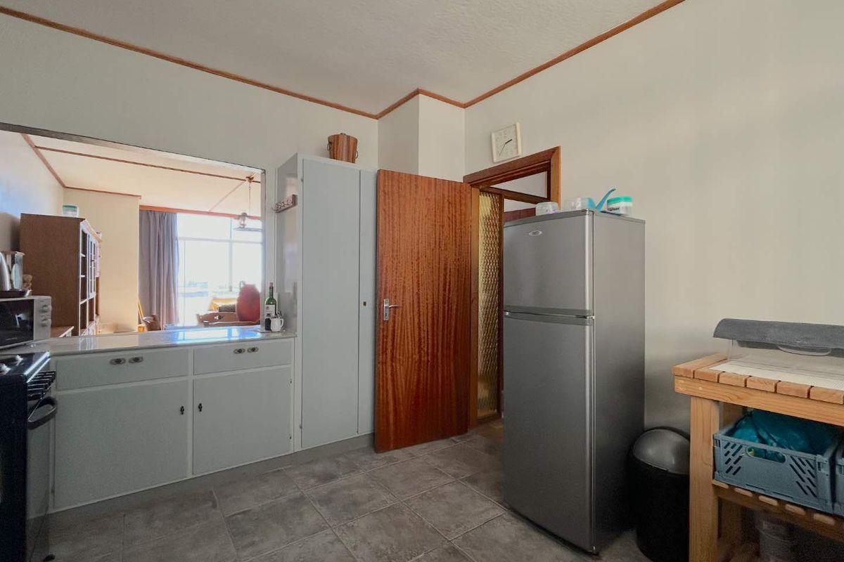 Wake Up to Ocean Views in the Heart of Swakopmund - Photo 4