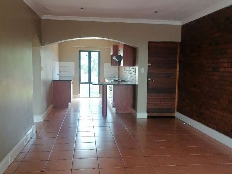 A STUDENT ACCOMMODATION FOR FALE - Photo 8