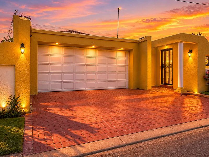 3 Bedroom, 2 bathroom House for Sale in Cosmo City - Photo 1