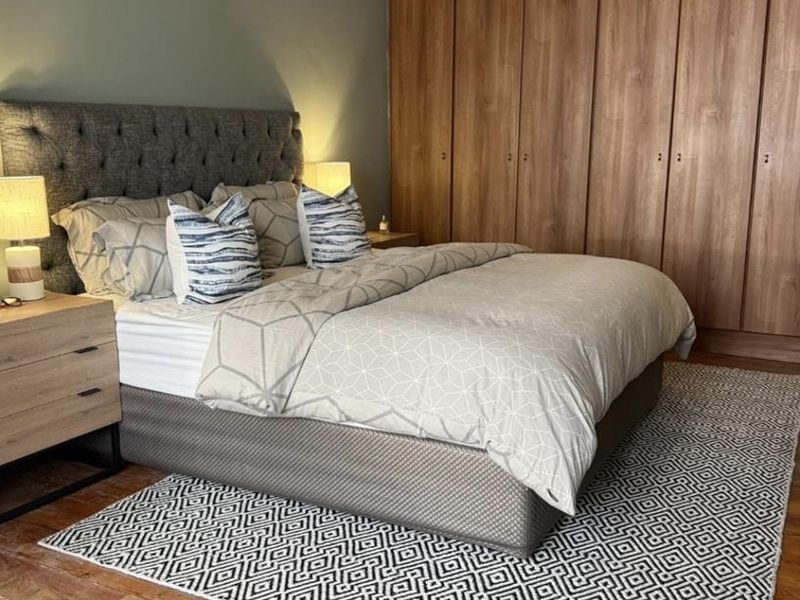 Spacious Two bedrooom in Green Point Central - Photo 5