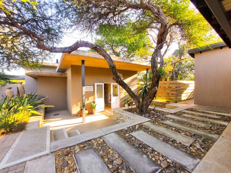 Exceptional property in prime location - Photo 3