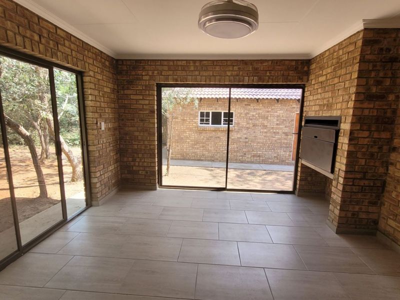 Luxurious comfortable living - Photo 3