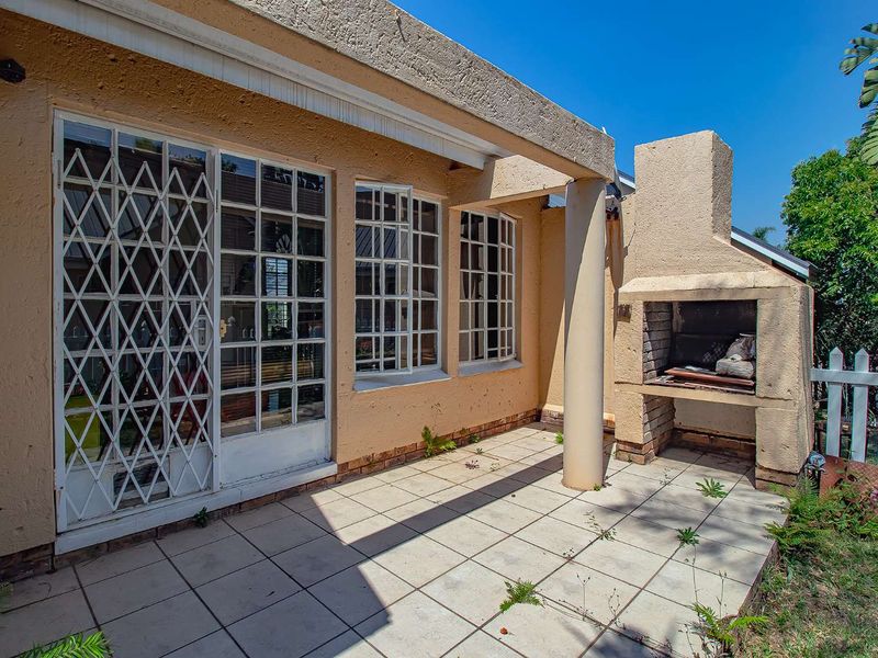 2 Bedroom 1bathroom Townhouse - Photo 2