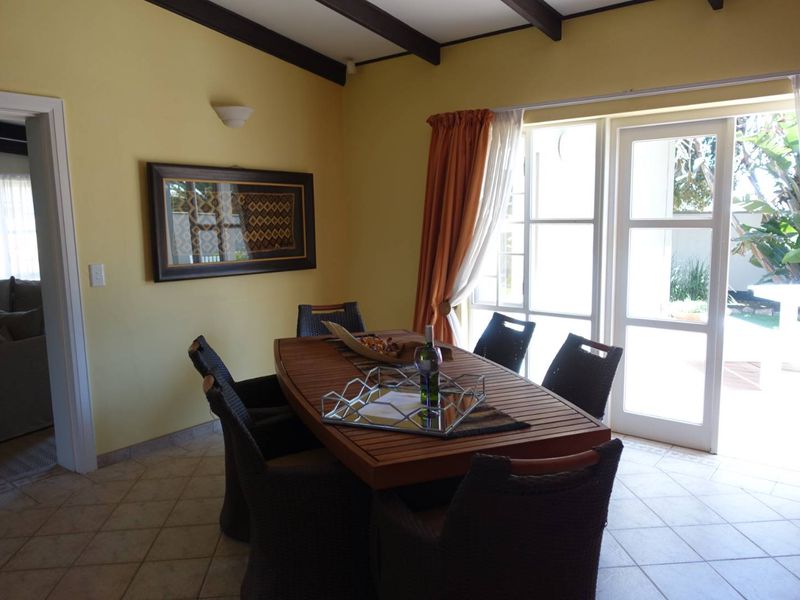 HOUSE WITH FLAT NEAR THE SEA PROMENADE AND SHOPPING MALL - Photo 5