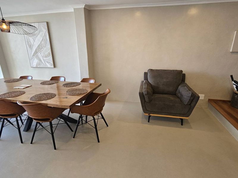 4 Bedroom Executive Apartment in Kosmos - Photo 8