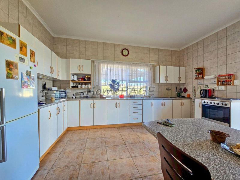 Usakos:  Smallholding close to Town is for Sale - Photo 5