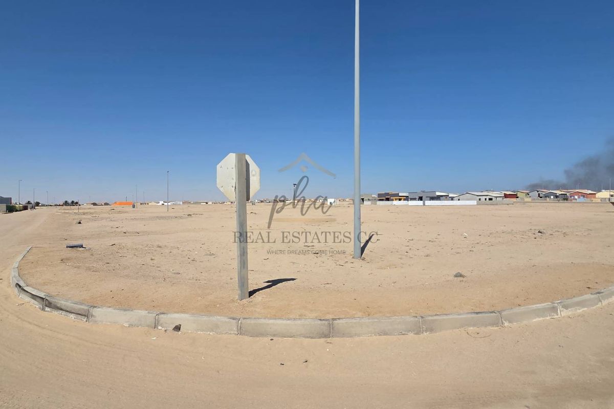 Vacant erf for sale - Swakopmund (Matutura) - Photo 2
