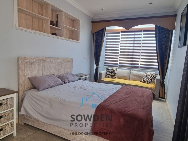 Ocean Views and Modern Comfort in Swakopmund! - Photo 8