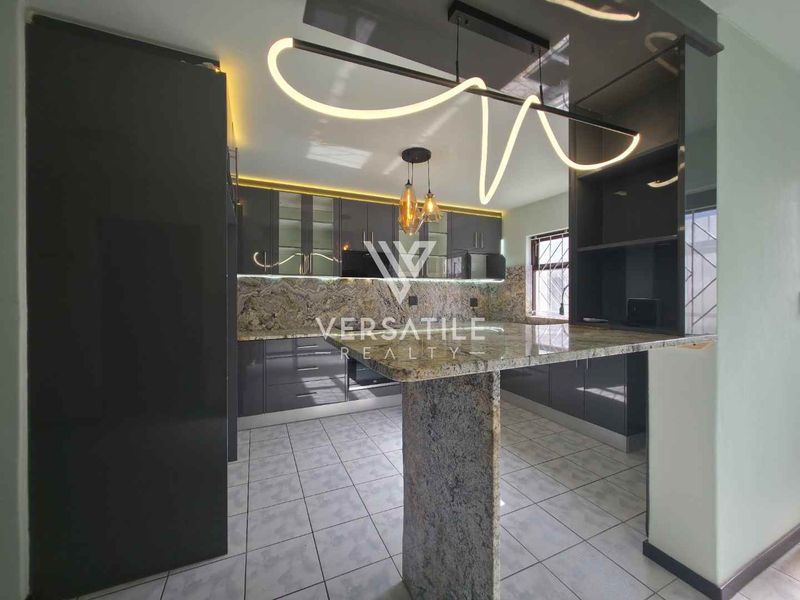 Townhouse to let in Prime Location - Photo 3