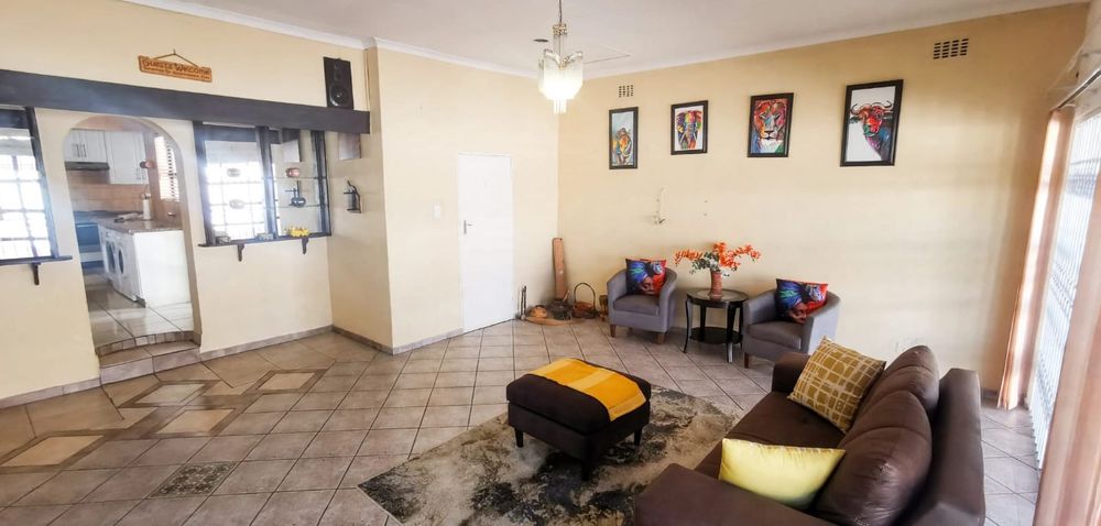 First lounge
