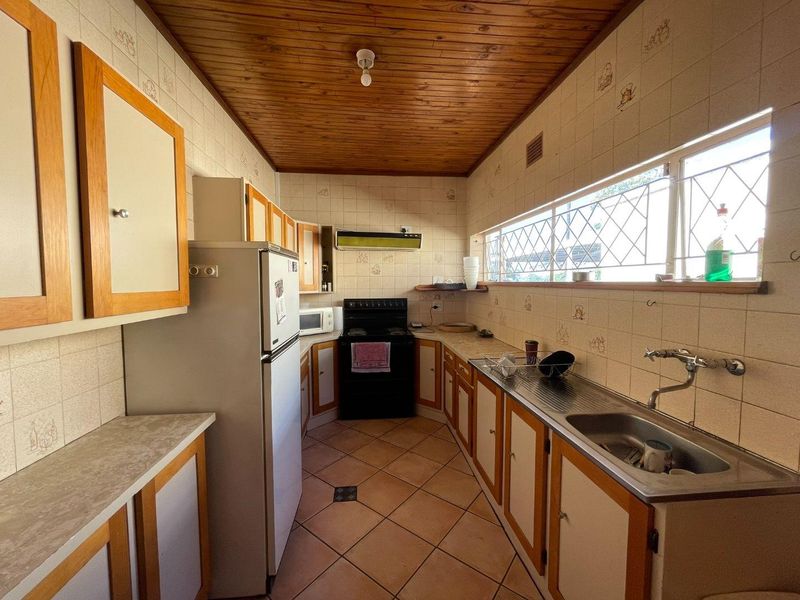 PERFECT LOCATION DEVELOPMENT OPPORTUNITY - Photo 9